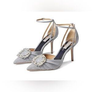 Badgley Mischka Nisha Ankle Strap Stiletto in Platino textile - size 7